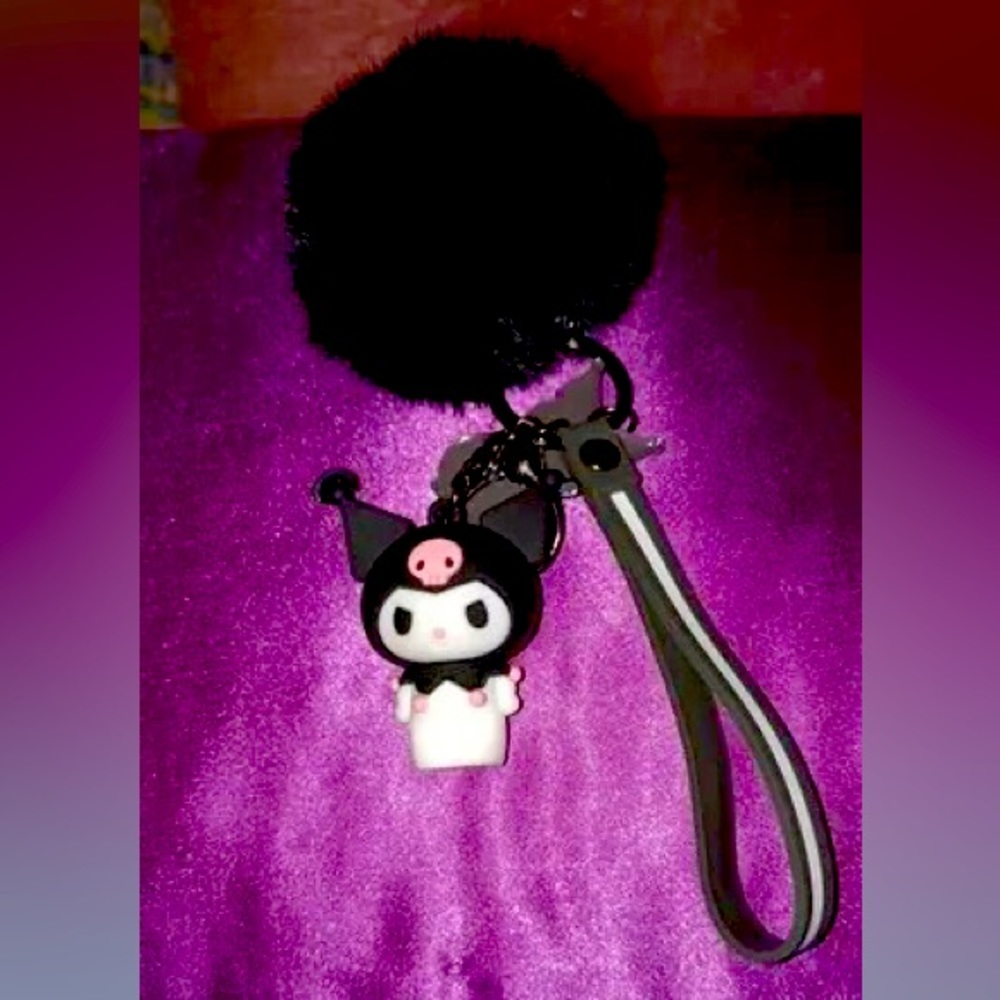 Kuromi Keychain - Picture 2 of 5